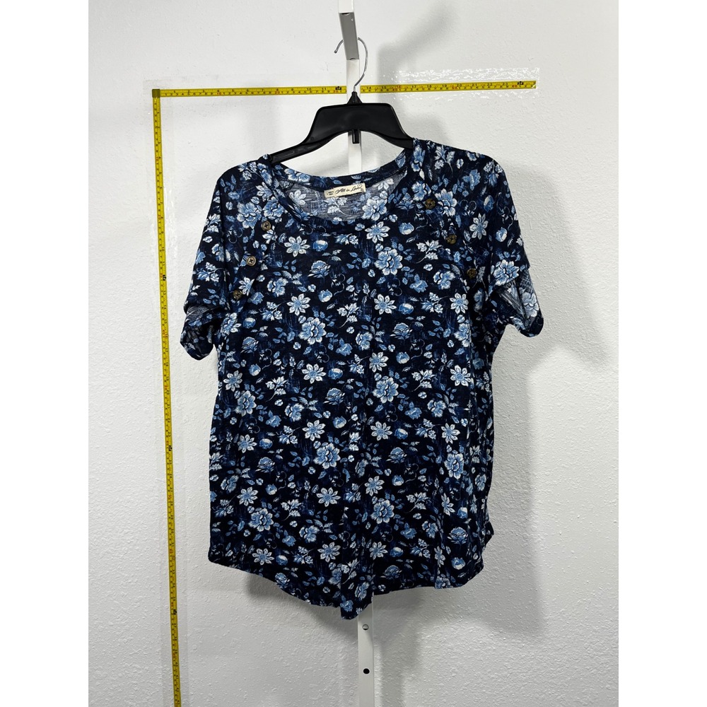 All in Love Womens Navy Blue White Floral Short Sleeve Button Shoulder Size L